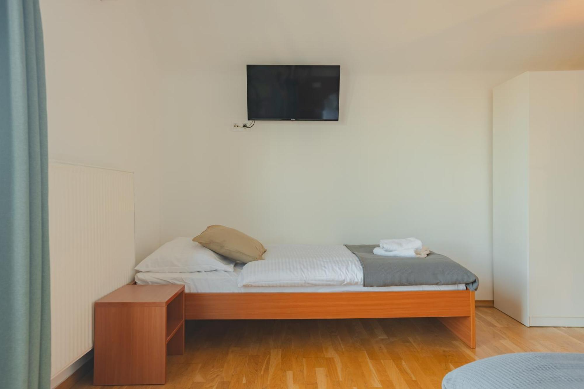 Vila Klara Apartments Ljubljana Exterior photo