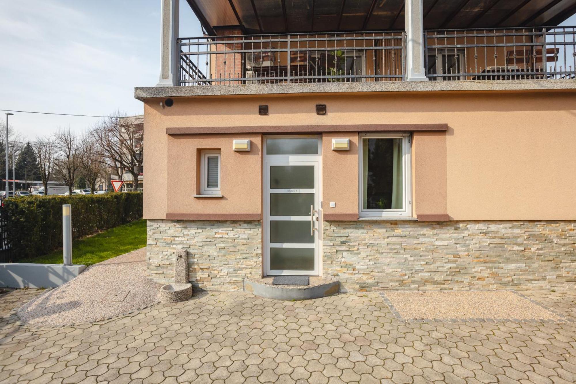 Vila Klara Apartments Ljubljana Exterior photo